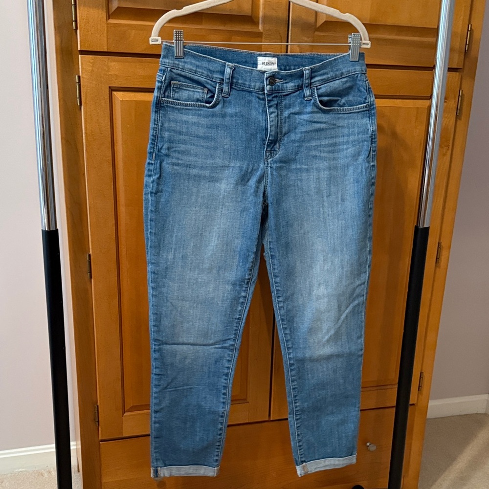 Lee Modern Fit Light Blue 26in inseam Women’s Jeans